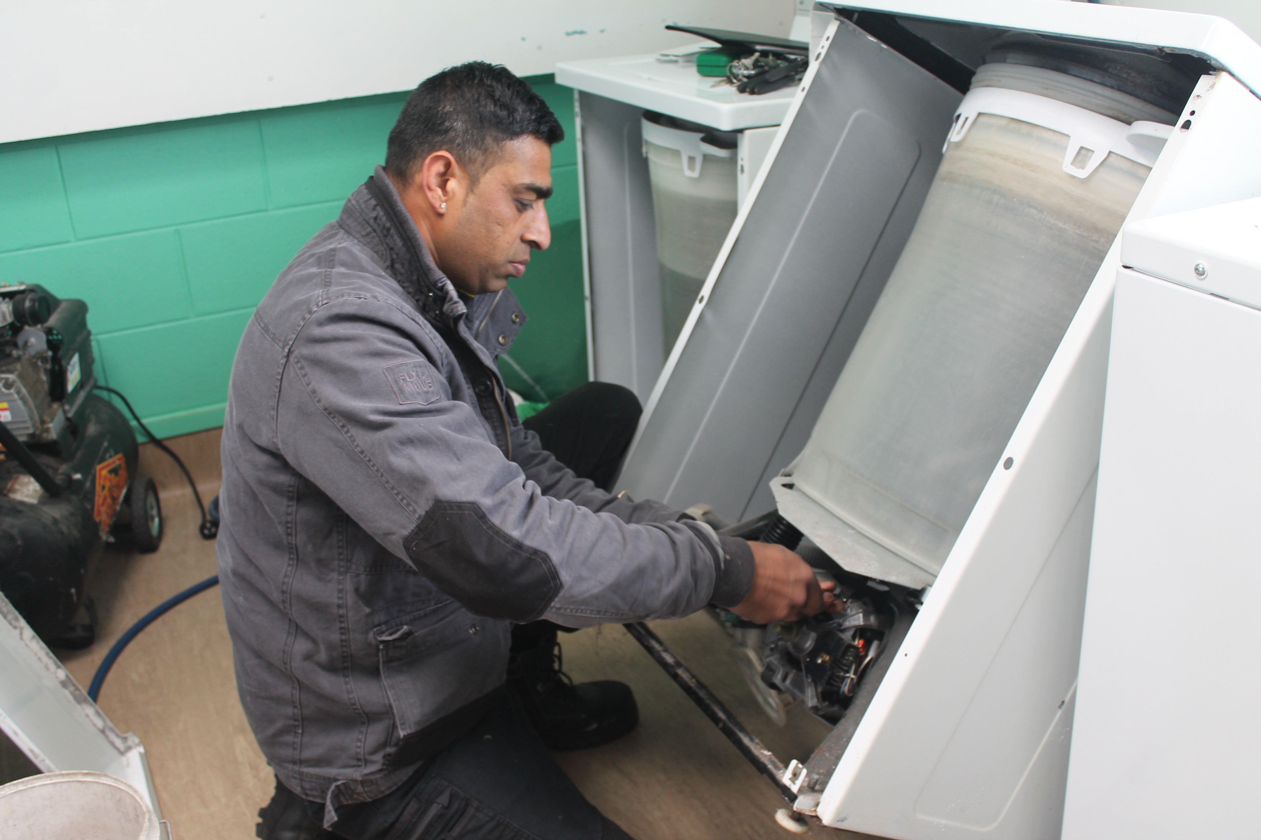 Why Won't My Maytag Washer Drain? Electric Laundry Repair Waikato